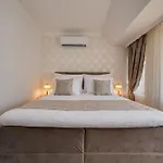 Prestige Apartamento *