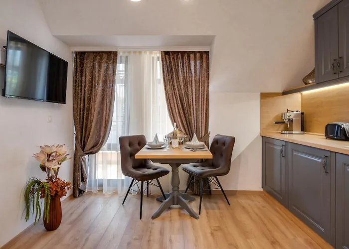 Prestige アパート ヴァルナ